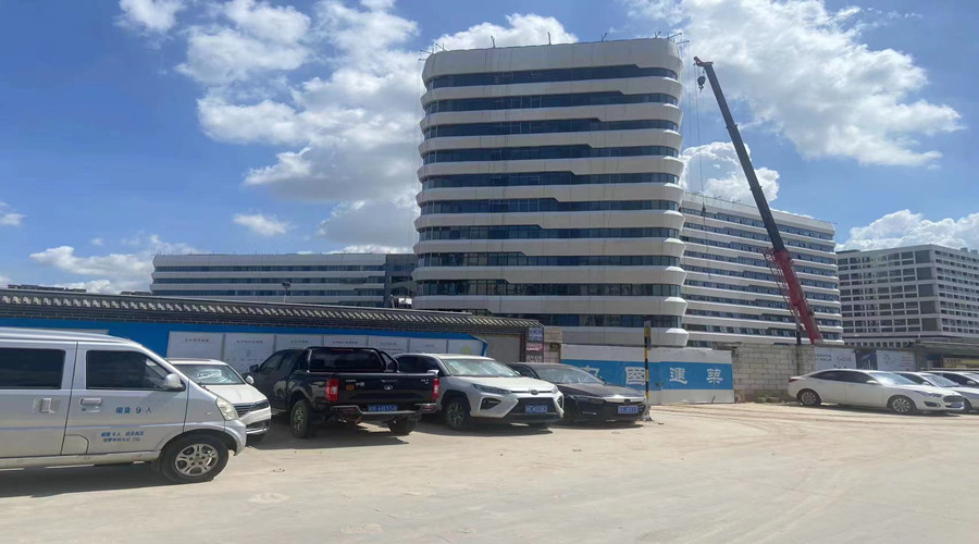 花都區中山大學附屬仁濟醫院GRC外墻掛板工程案例