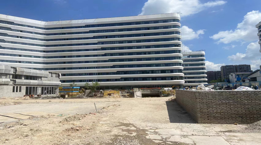 花都區中山大學附屬仁濟醫院GRC外墻掛板工程案例