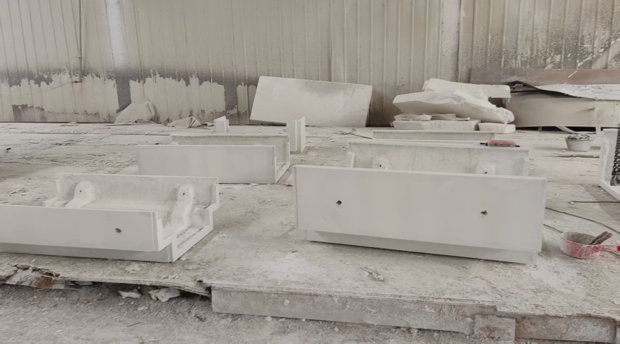 廣西梧州風(fēng)電儲(chǔ)能GRC包柱子工程 廣西梧州風(fēng)電儲(chǔ)能GRC包柱子工程